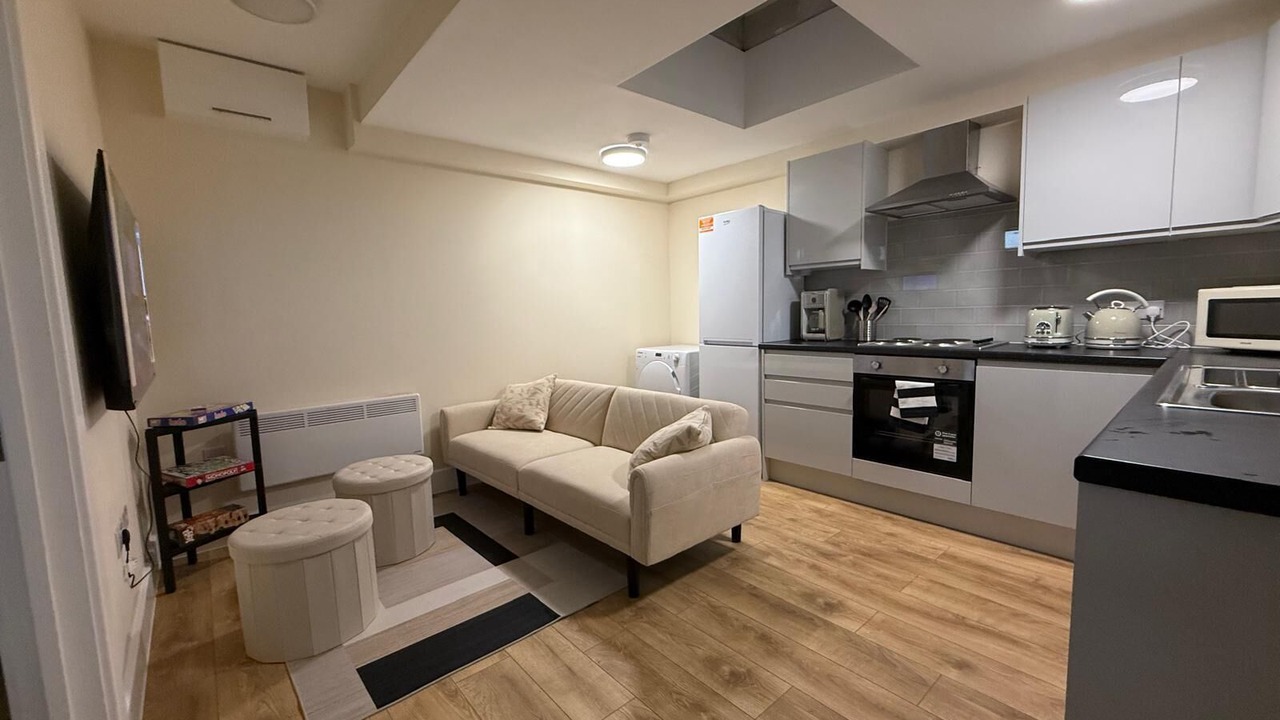 Photo of Livingroom in Wembley Central