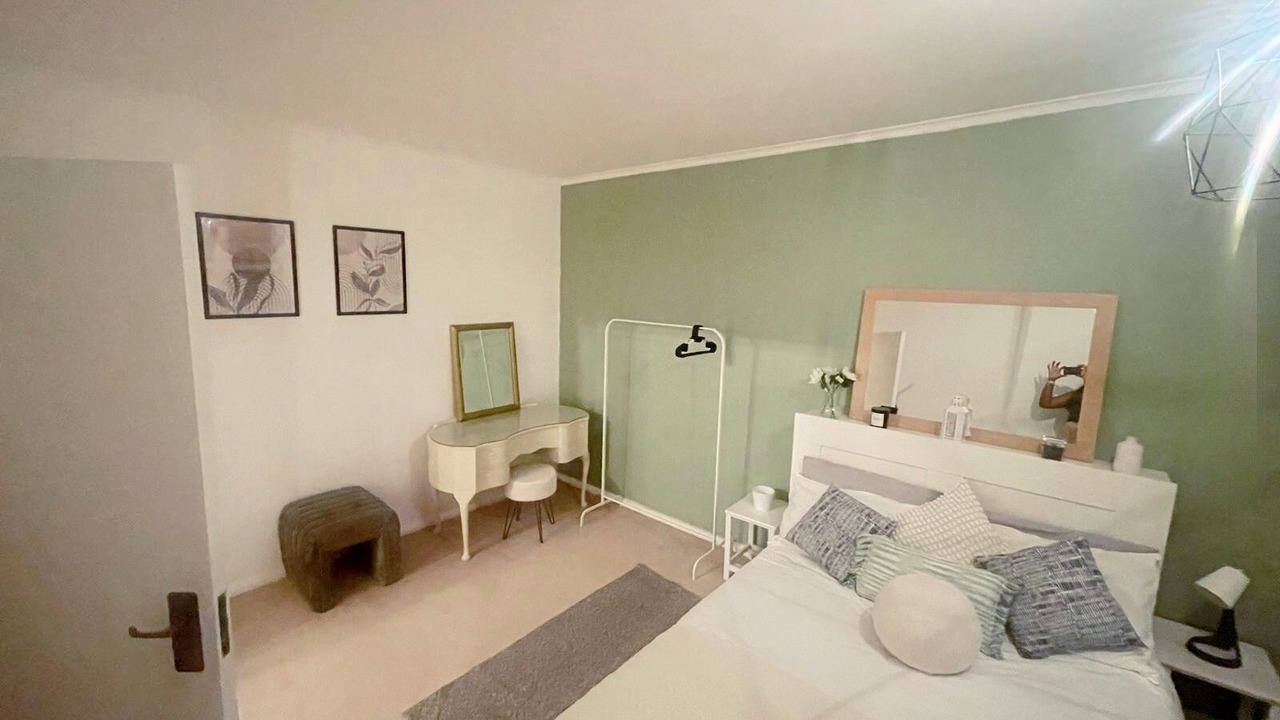 Photo of Bedroom in Addiscombe