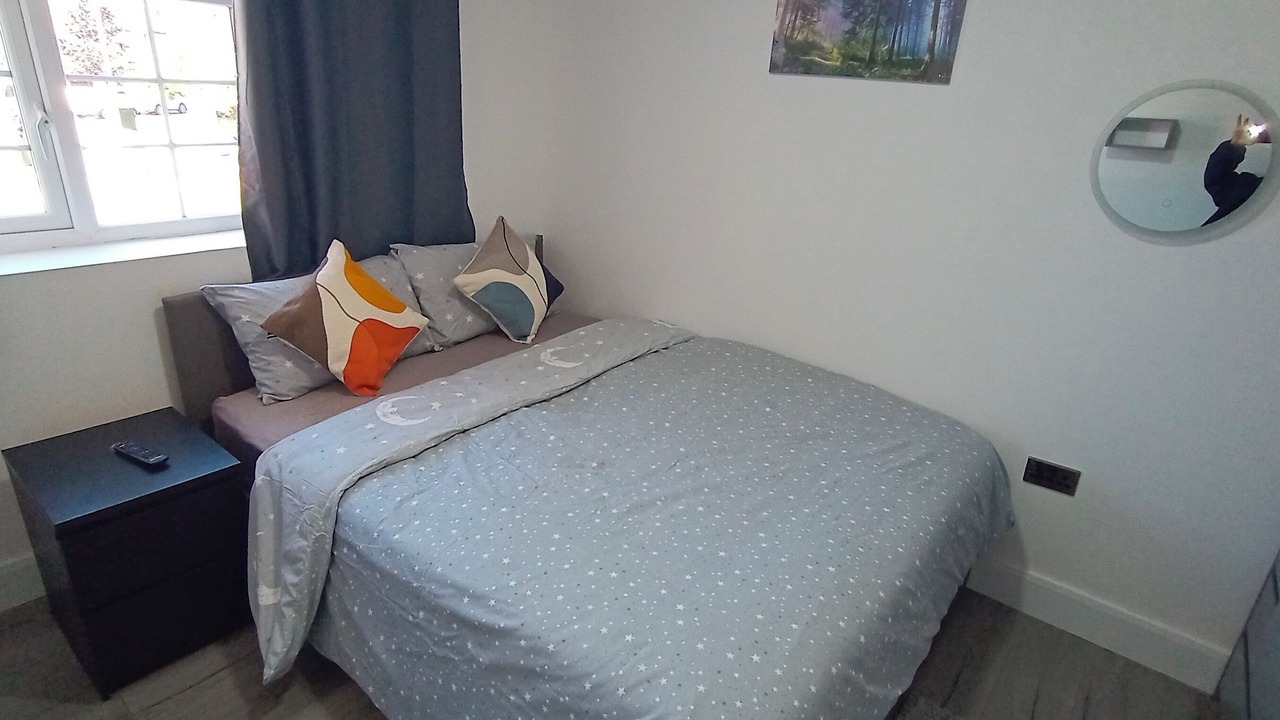 Photo of Bedroom in Roxbourne