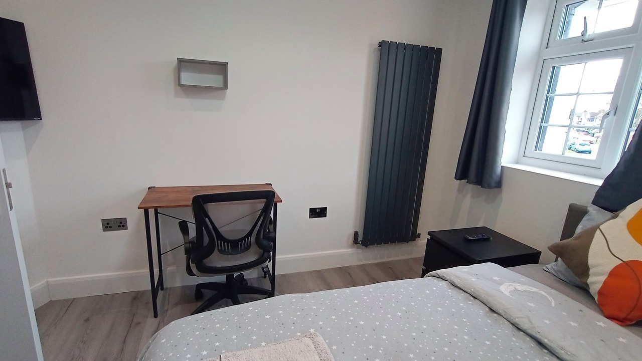 Photo of Bedroom in Roxbourne