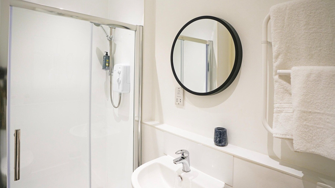 Photo of Bathroom in Norbiton