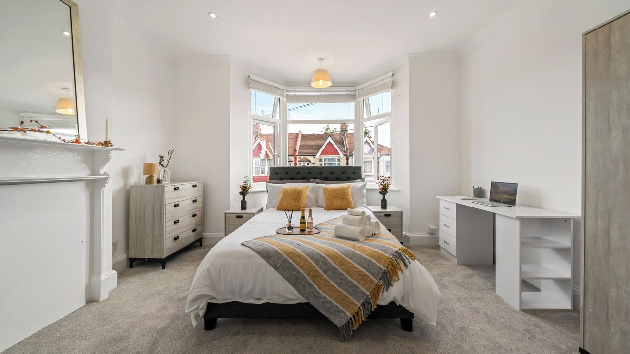 Photo of Bedroom in Tokyngton