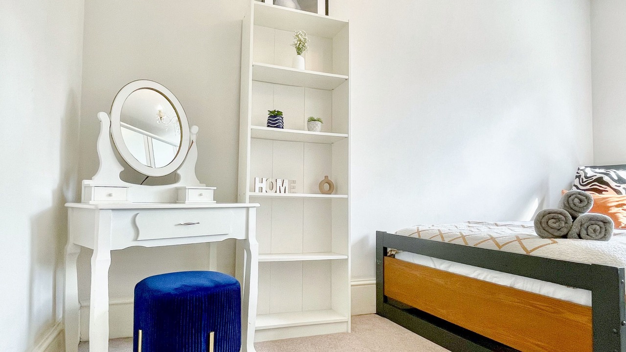 Photo of Bedroom in Loxford