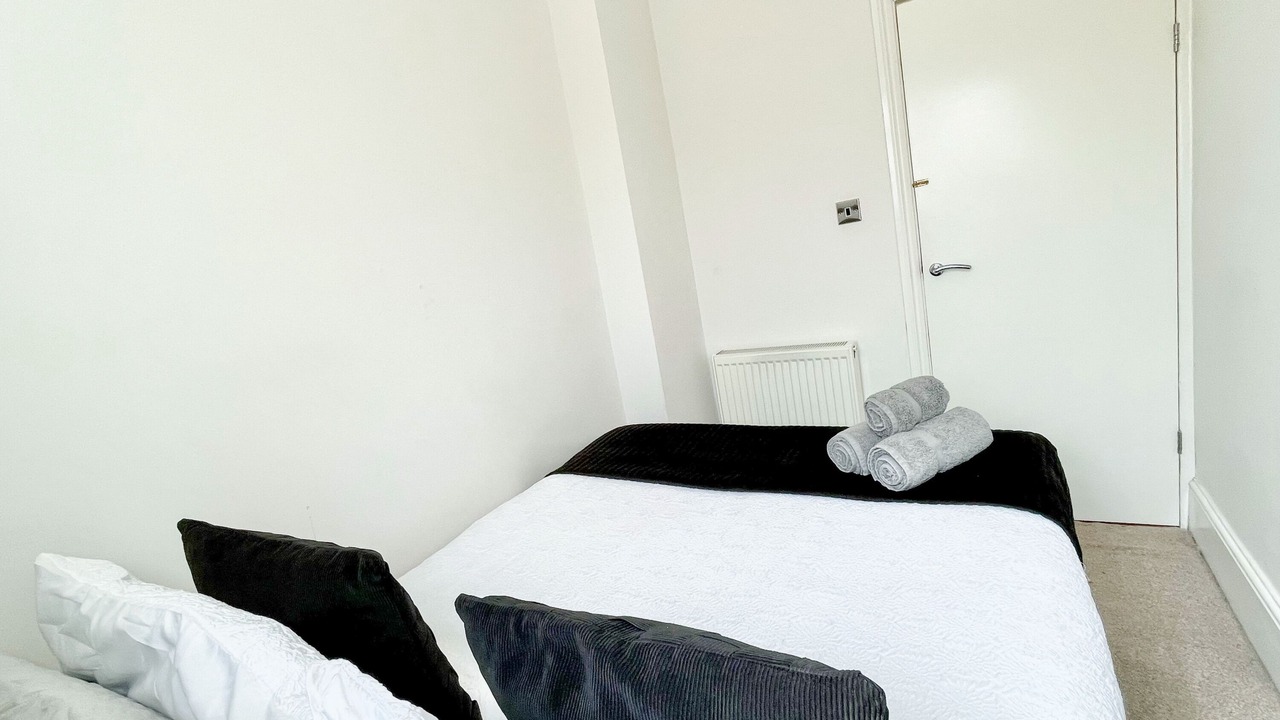Photo of Bedroom in Loxford