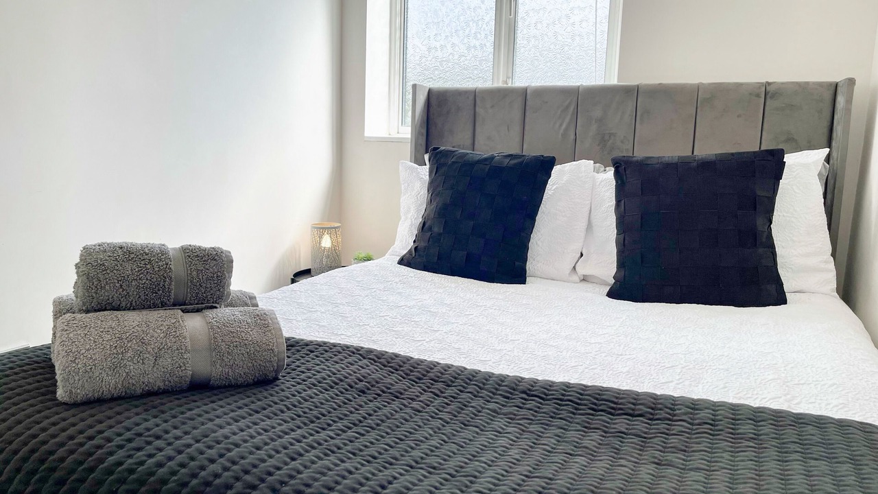 Photo of Bedroom in Loxford