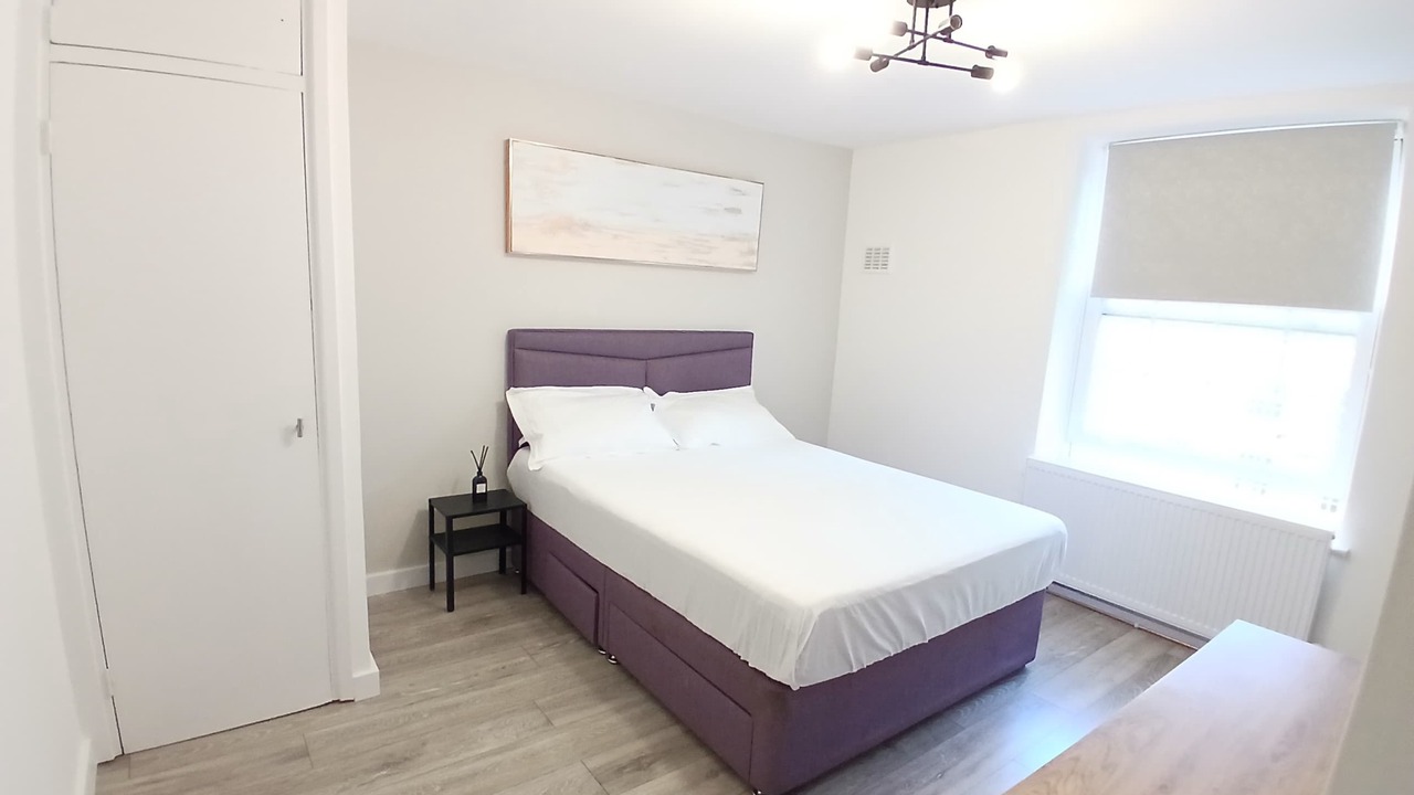 Photo of Bedroom in Vassall