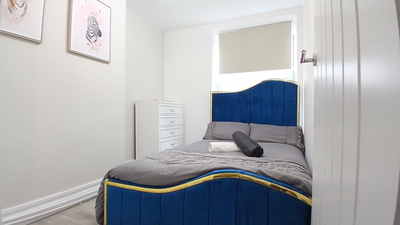 Photo of Bedroom in Vassall
