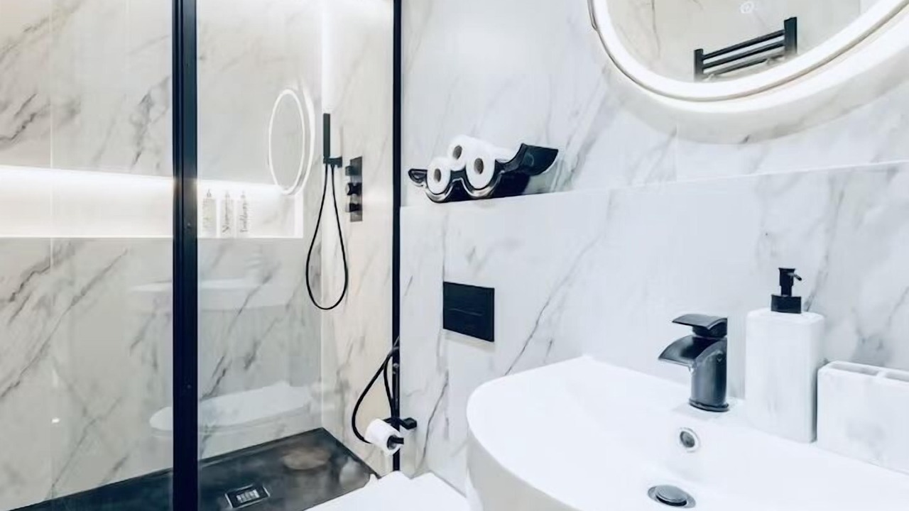 Photo of Bathroom in West Brompton