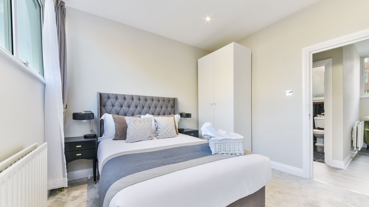 Photo of Bedroom in Farringdon