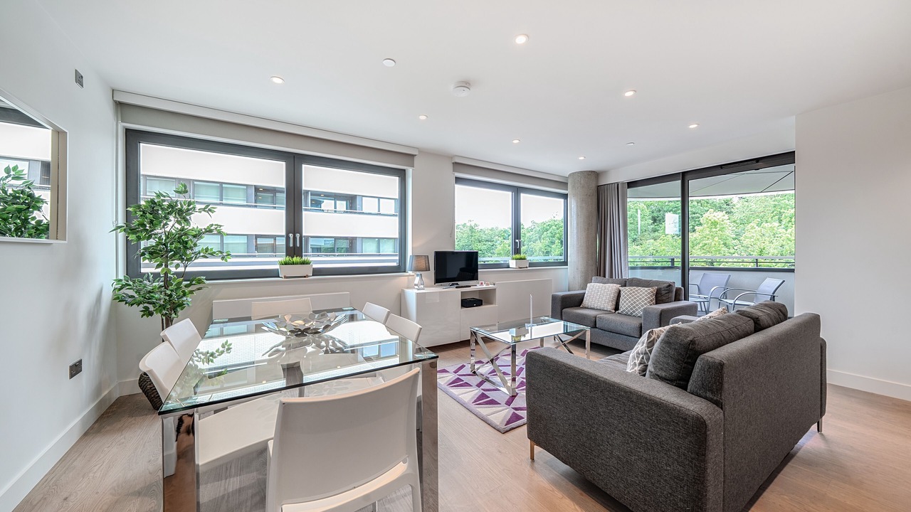 Photo of Livingroom in Wembley Central