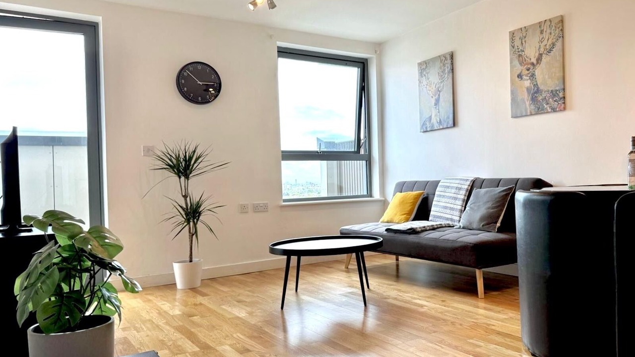 Photo of Livingroom in Wembley Central