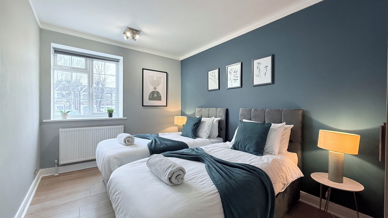 Photo of Bedroom in Friern Barnet