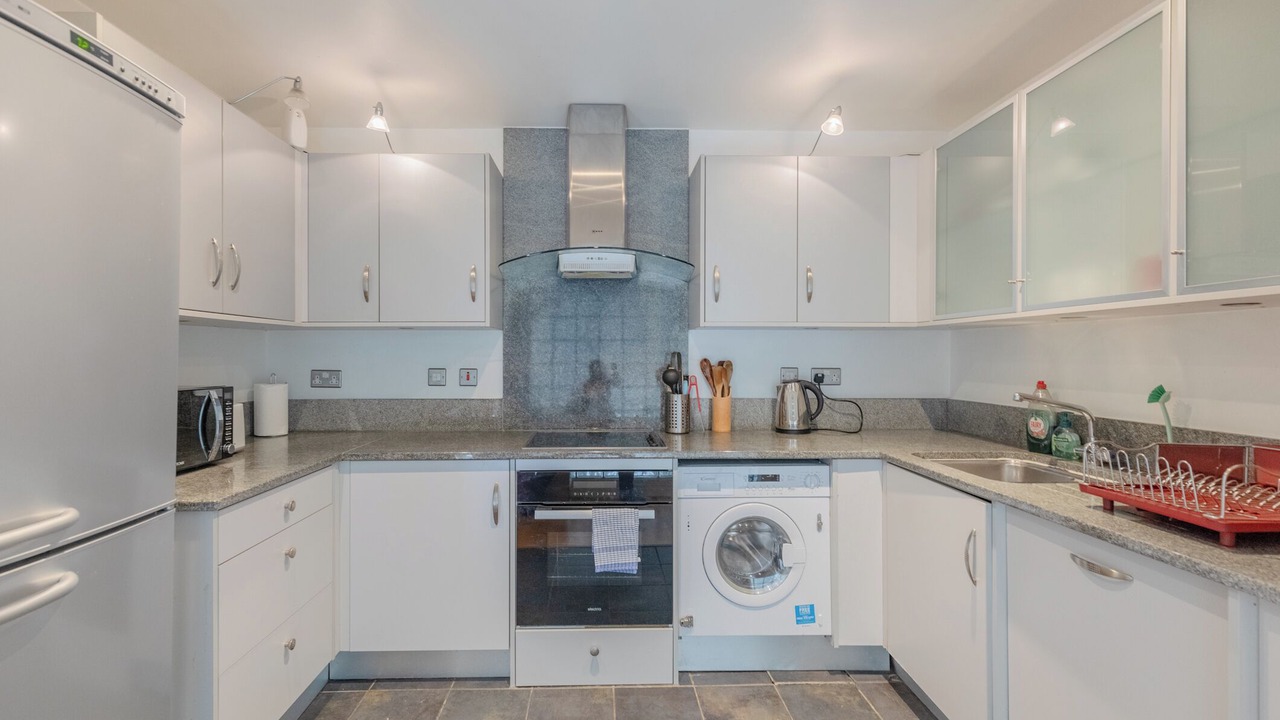 Photo of Kitchen in Island Gardens