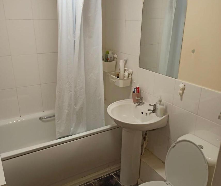 Photo of Bathroom in Osterley