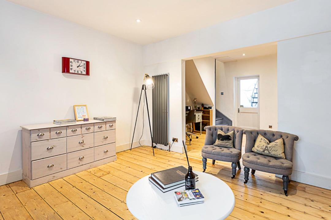 Photo of Livingroom in Clapham