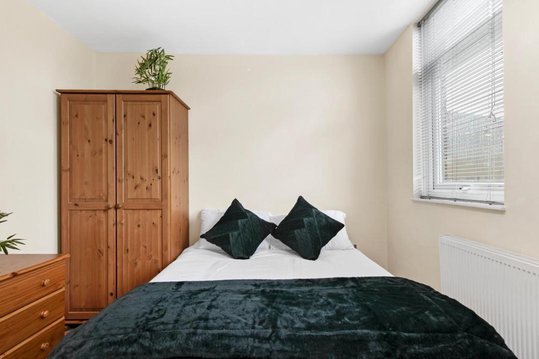 Photo of Others in Harrow Road