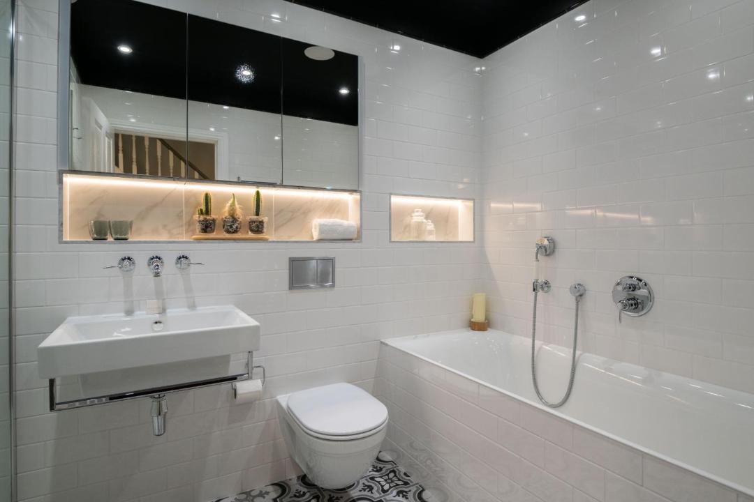 Photo of Bathroom in Elephant and Castle